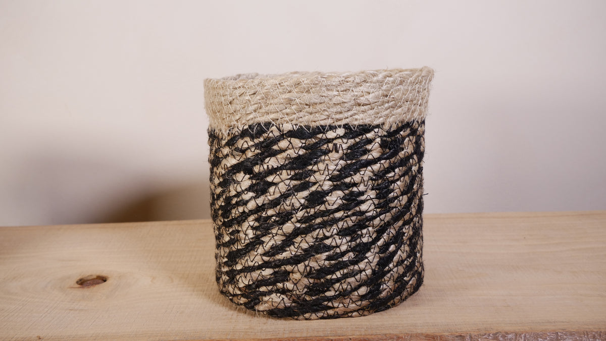 Cache-pot Alizé — Jute tressé naturel & noir
